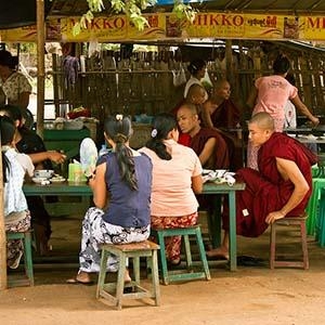 Day 2 - Yangon - Bagan