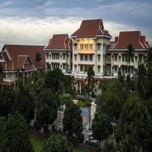 RAFFLES HOTEL LE ROYAL PHNOM PENH - RAFFLES HOTEL LE ROYAL PHNOM PENH, Living in Phnom Penh, 5-star hotel