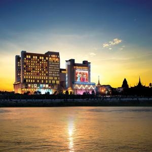 NAGA WORLD - Naga World, Living in Phnom Penh, 5-star hotel