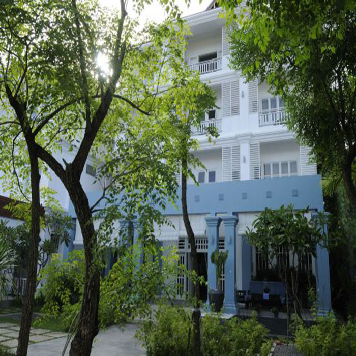 The Frangipani Villa Hotel