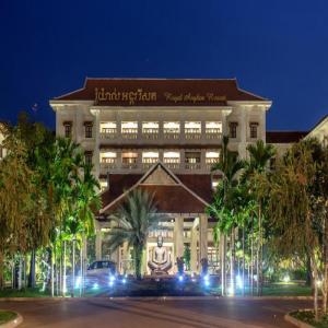 ROYAL ANGKOR RESORT - ROYAL ANGKOR RESORT, Living in Siem Reap, 5-star hotel
