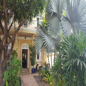 LA VILLA - LA VILLA, Living in Battambang, Cambodia, 4-star hotel 