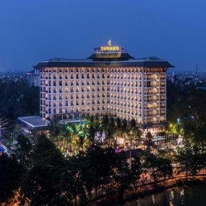 CHATRIUM - CHATRIUM, Living in Yangon, Myanmar, 5-star hotel