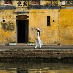 14664126161330_hoi-an--ao-dai.jpg